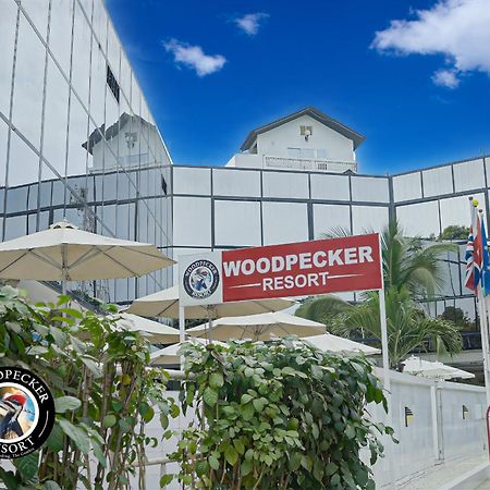 Woodpecker Resort Hotel Банджул Екстериор снимка
