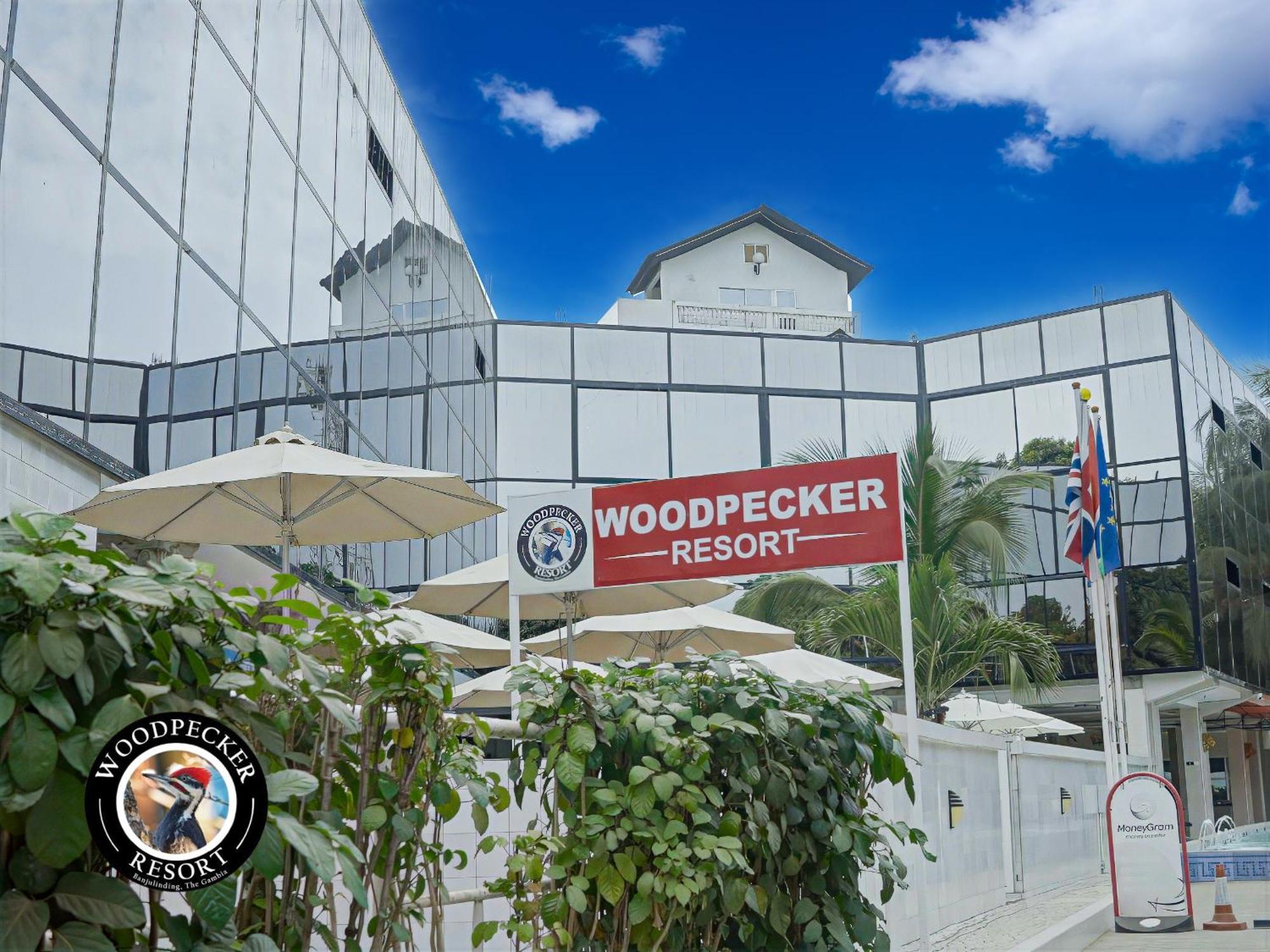 Woodpecker Resort Hotel Банджул Екстериор снимка