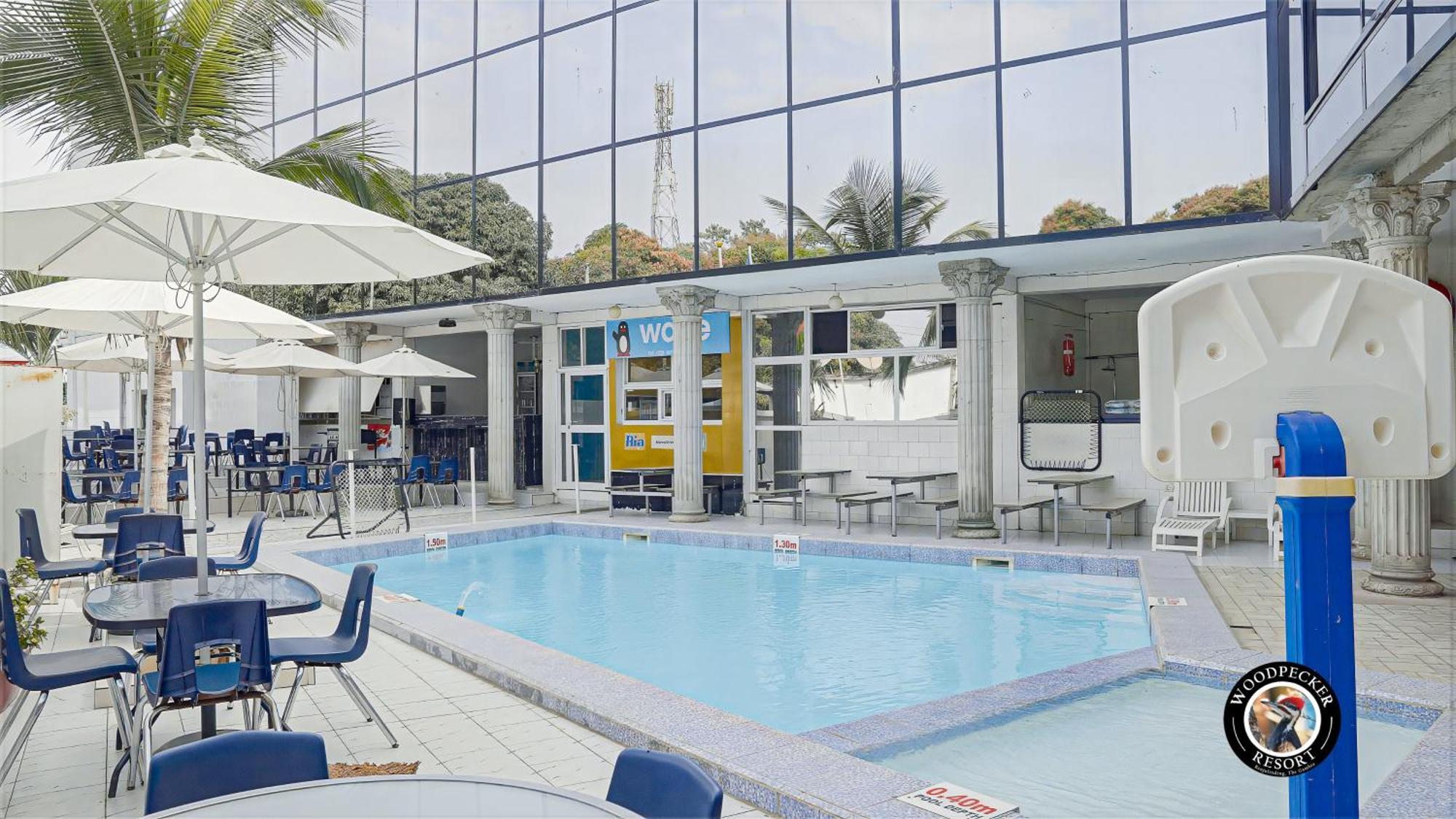 Woodpecker Resort Hotel Банджул Екстериор снимка