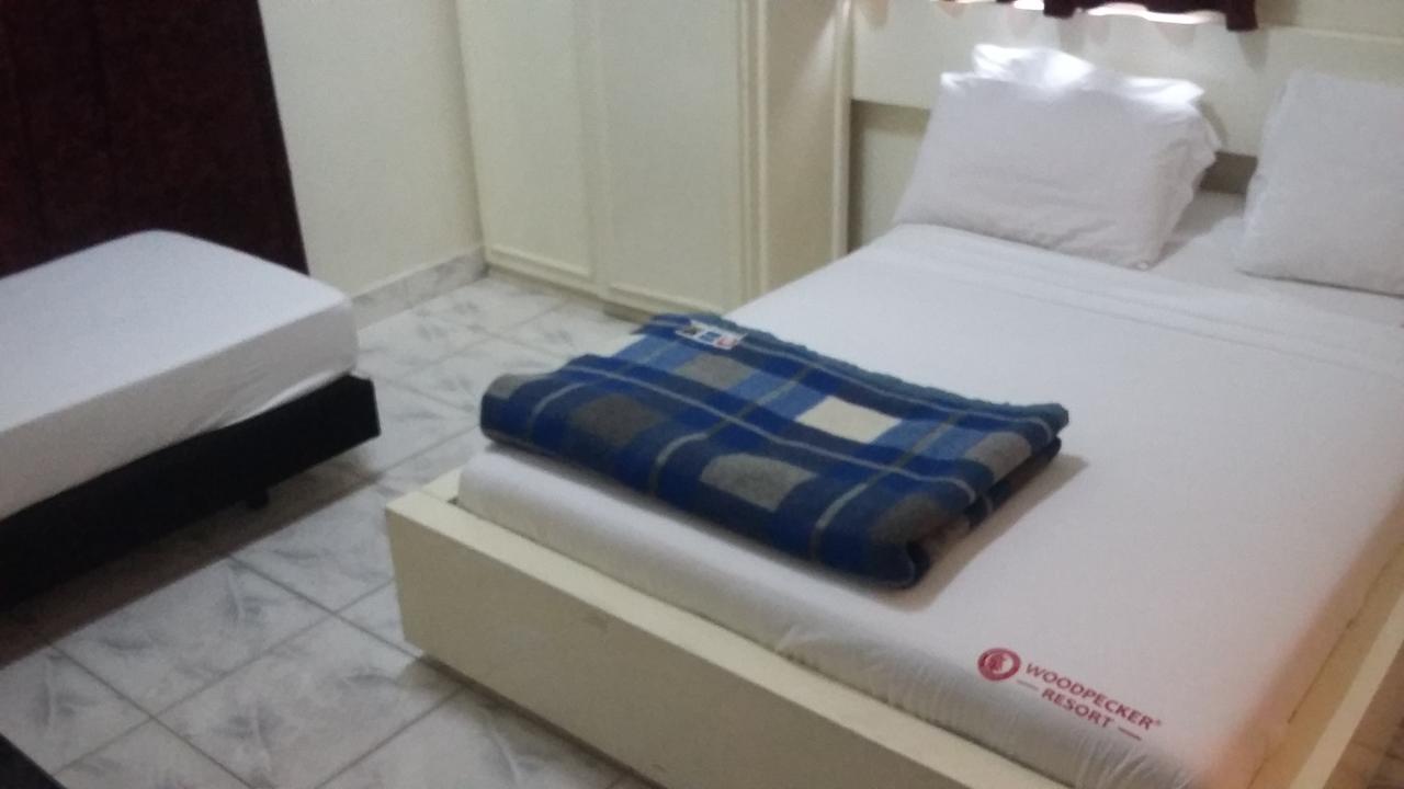 Woodpecker Resort Hotel Банджул Екстериор снимка